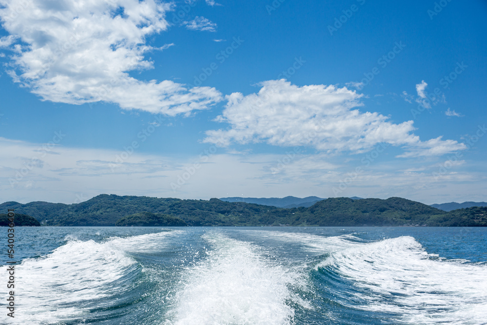 Fototapeta premium 輝く太陽