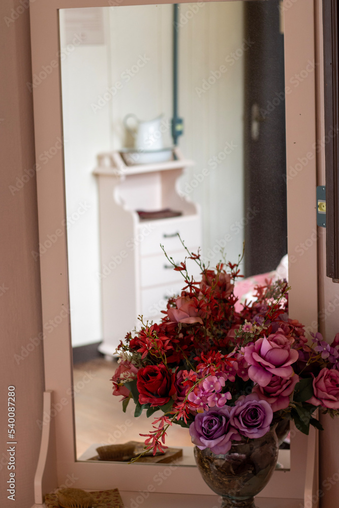 Fototapeta premium flowers in the window