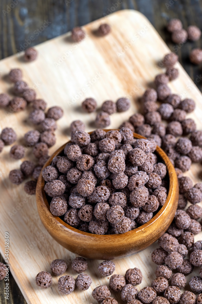 chocolate balls are used as a dry breakfast with the addition of milk or yogurt chocolate balls are used as a dry breakfast with the addition of milk or yogurt