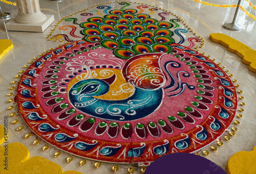 Beautiful colorful Indian traditional rangoli decoration for Diwali or Deepavali celebration © gracethang