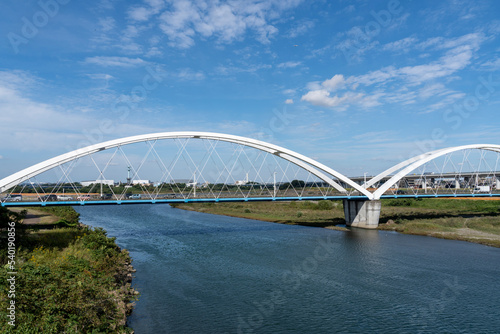 神奈川県相模川に架る橋の風景 © EISAKU SHIRAYAMA