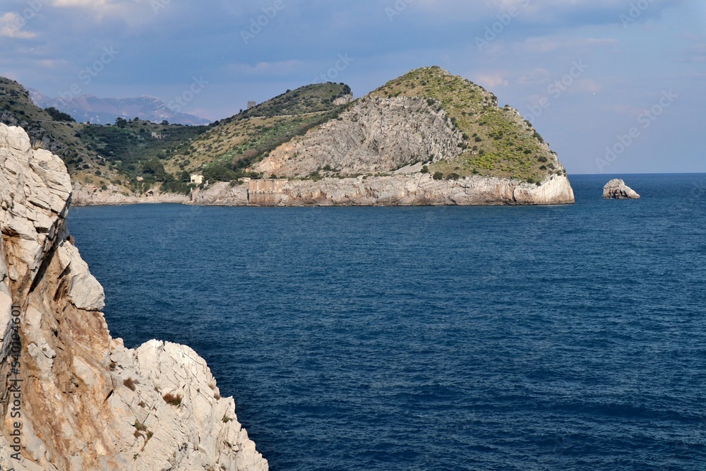 Massa Lubrense - Punta Montalto dall'estremità di Punta Campanella Massa Lubrense - Punta Montalto dall'estremità di Punta Campanella