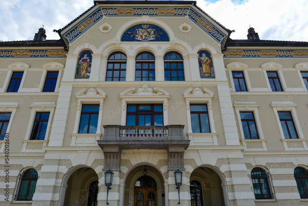 Obraz premium Regierungsgebäude des Fürstentums in Vaduz, Liechtenstein 