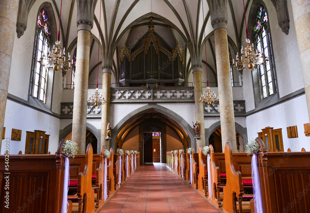 Innenansicht der Kathedrale St. Florin (Vaduz)