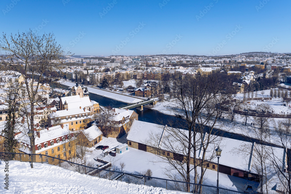 Fototapeta premium View over the wintry Gera