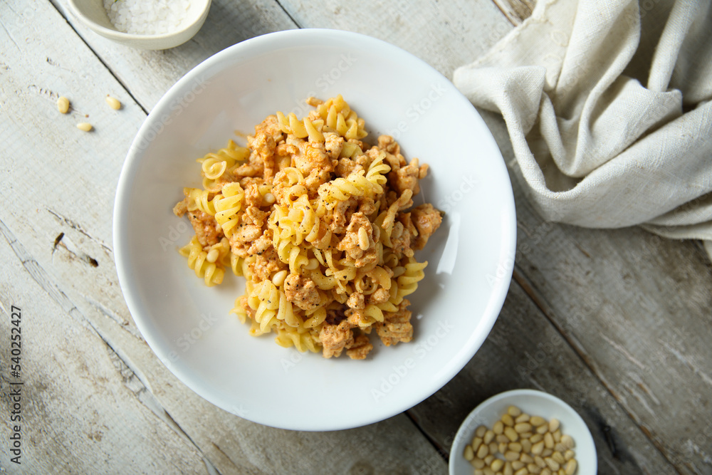 Pasta with chicken and pine nuts Pasta with chicken and pine nuts