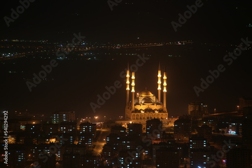 night view country, Kahramanmaraş city and mosque at night photo