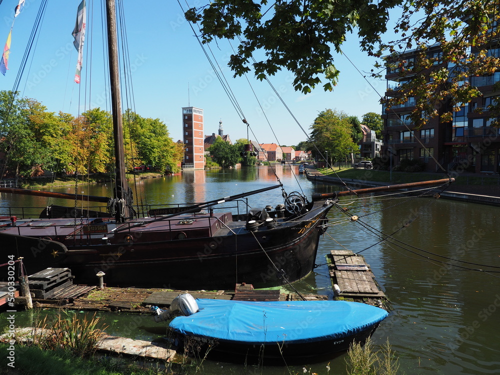 Emden – Stadt in Niedersachsen an der Emsmündung