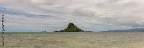 Panoramic view of Mokoli'i Island on Oahu.  © Scalia Media