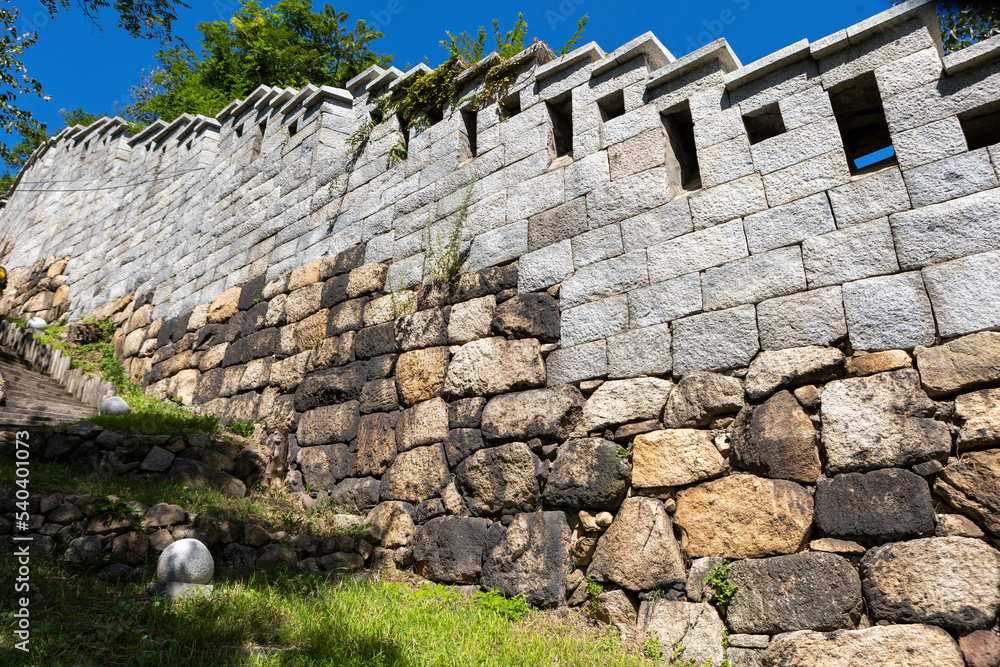 stone wall and stone