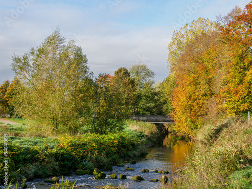 Herbst am Fluß Aa im Münsterland