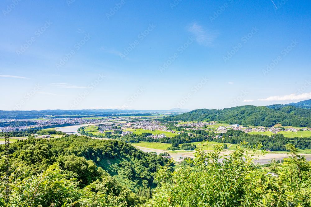 新潟　高台から見下ろす信濃川