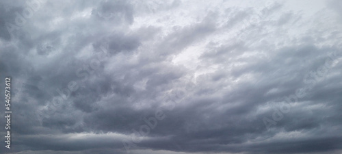 image of sky in the late afternoon in Brazil