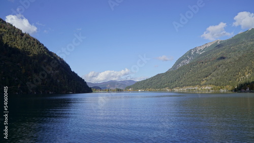 Der schöne Achensee im Herbst