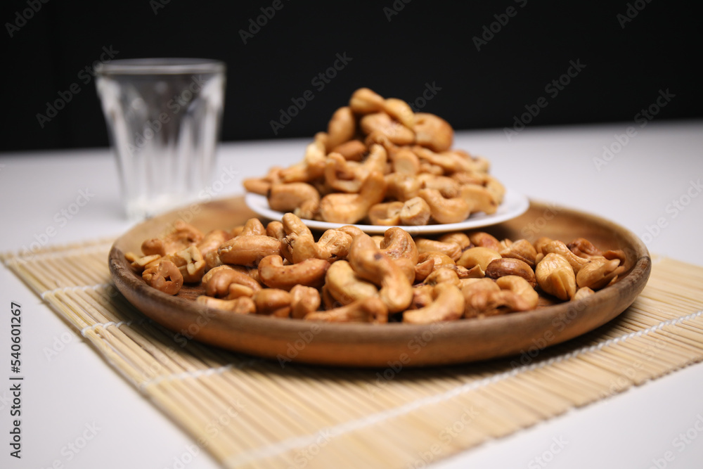 Cashew nut Arranged in a delicious dish Cashew nut Arranged in a delicious dish