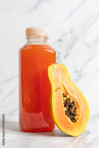 Papaya juice  © Monica Gouveia