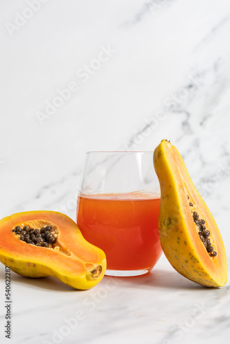 Papaya juice © Monica Gouveia