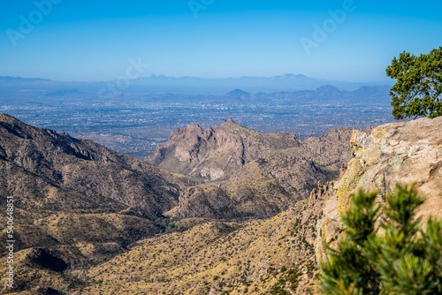 Fototapeta Naklejka Na Ścianę i Meble -  An overlooking view of Tucson, Arizona