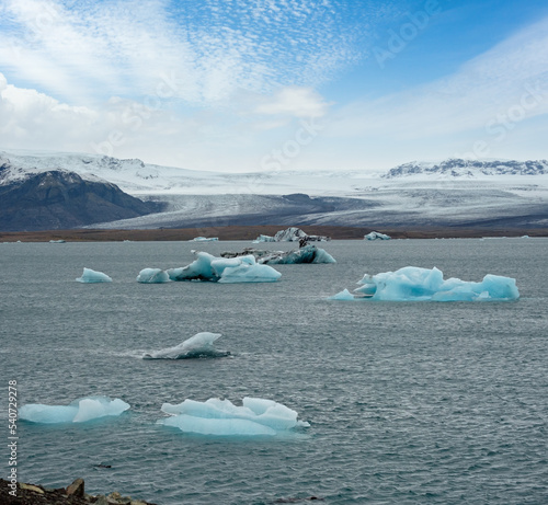 Jokulsarlon glacial lake  lagoon with ice blocks  Iceland. Situated near the edge of the Atlantic Ocean at the head of the Breidamerkurjokull glacier  Vatnajokull icecap or Vatna Glacier.