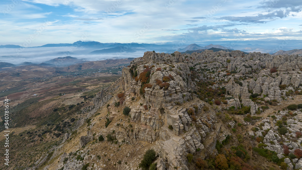 Paisaje kárstico del torcal de Antequera en la provincia de Málaga, España
