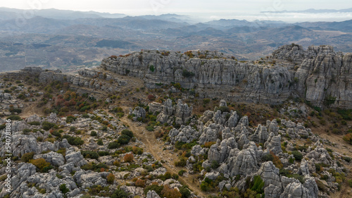 llegada del otoño en el paraje natural del torcal de Antequera, Andalucía