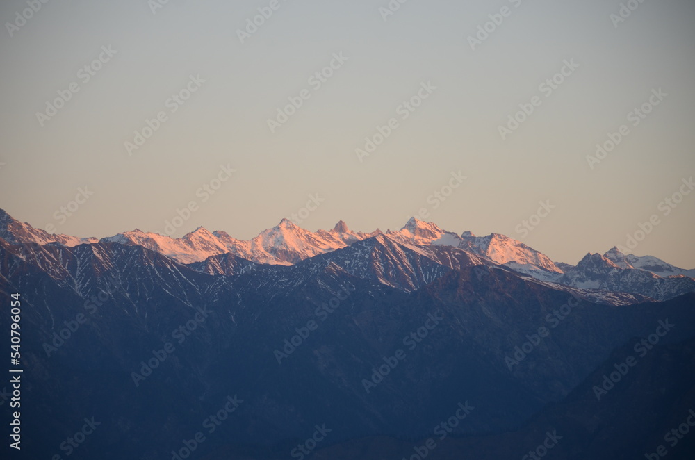 Obraz premium sunrise over the mountains