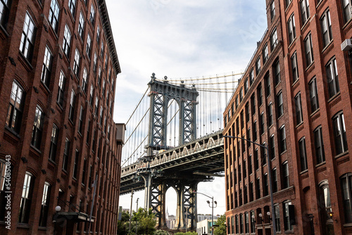 Fototapeta Naklejka Na Ścianę i Meble -  Manhattan Bridge in New York, NY, USA