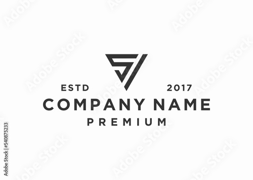 letter si shield logo design vector illustration template