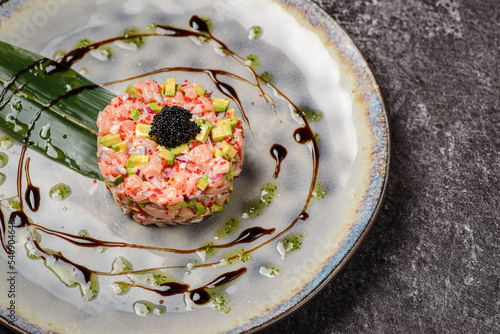 Bild auf Leinwand tartare with salmon and avocado