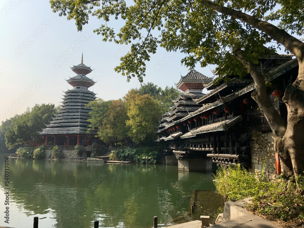 Fototapeta premium Shenzhen, China, November 2016 - A bridge over a body of water