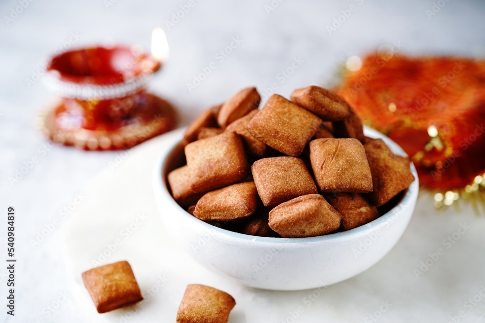Fototapeta premium Homemade Shakarpara or Shankarpali - Diwali snacks, selective focus