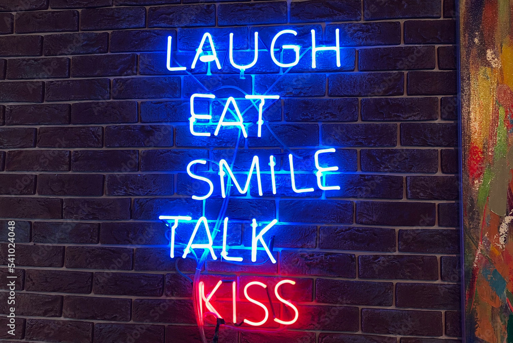 Fototapeta premium Laugh, Eat, Smile, Talk, Kiss