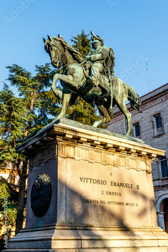 Equestrial bronze statue of Vittorio Emanuele II, Perugia, Umbria, Italy, Europe photo