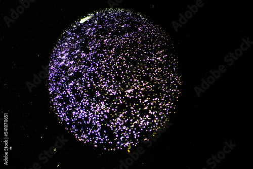 Reaction of liquid bubbles