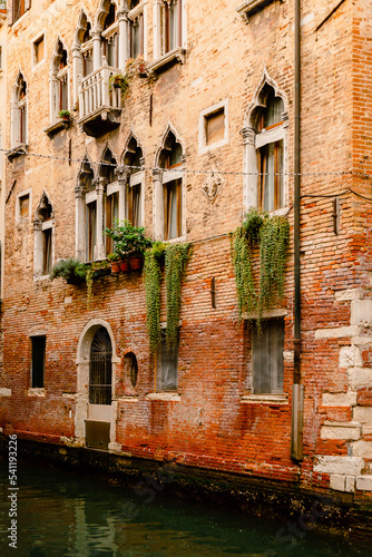 Fototapeta Naklejka Na Ścianę i Meble -  Detail of a typical Venetian canal house