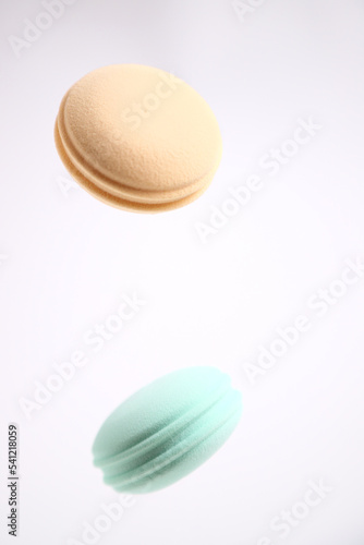 Macaroon beauty blender  makeup sponge