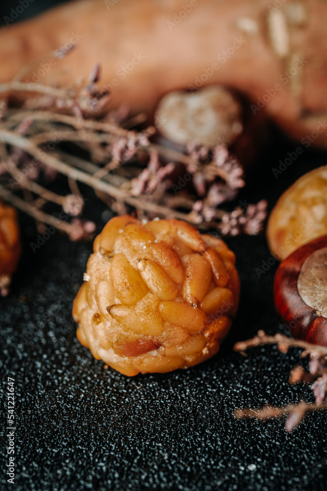 Fototapeta premium panellet de pinyons, chestnuts and sweet potato