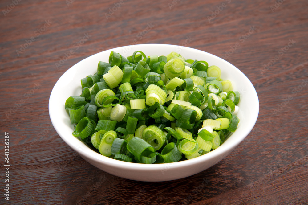 万能ネギの小口切り