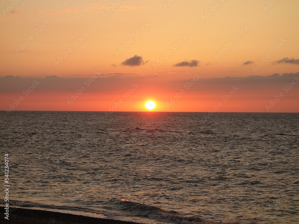 Obraz premium 日本海に沈む夕日