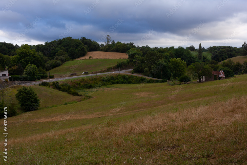 Obraz premium Real Panorama Landscape of hills at cloudy sky, Aroue
