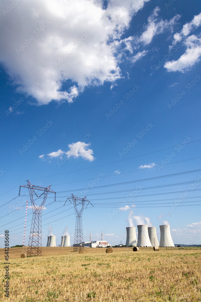 Cooling towers at nuclear power plant, energy self-sufficiency, greenhouse emission reduction Cooling towers at nuclear power plant, energy self-sufficiency, greenhouse emission reduction