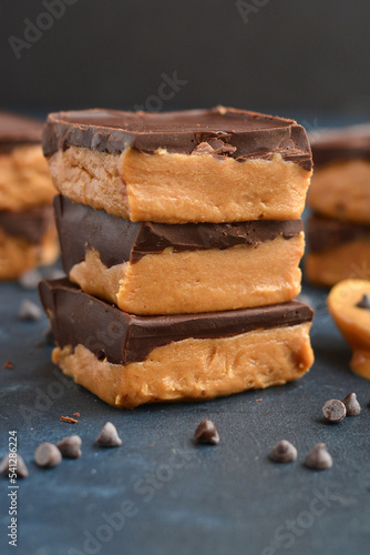 No Bake Choc PB Bars