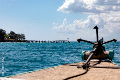 Prison Island, das Sansibar-Archipel im Indischen Ozean in Tansania. Bootstour mit einer Dhow zur Gefängnisinsel Changuu in der Karibik. © AIDAsign