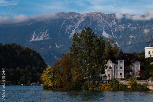 Autumn in Lake Bled, Slovenia © Pawel 
