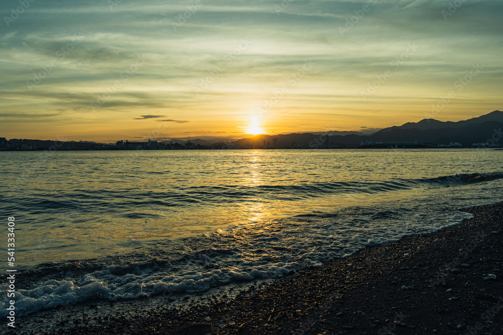 海と夕日