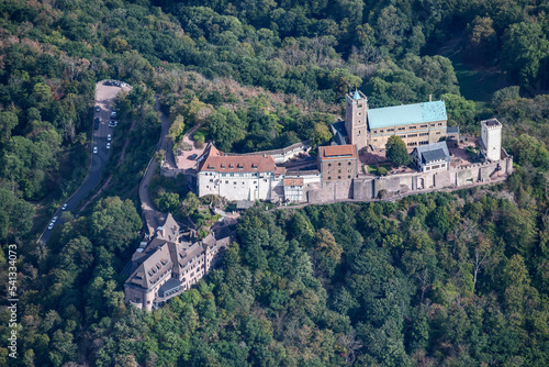 Wallpaper Mural Die Wartburg, unterhalb das Romantik-Hotel auf der Wartburg. Torontodigital.ca