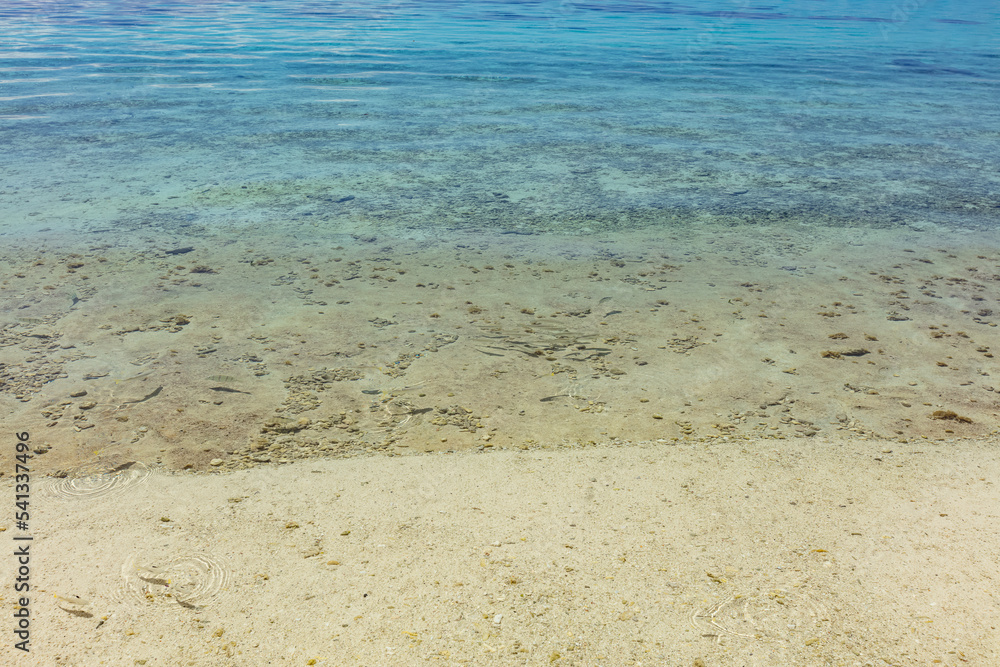 Lagon de la plage de Temae à Mo'orea en Polynésie