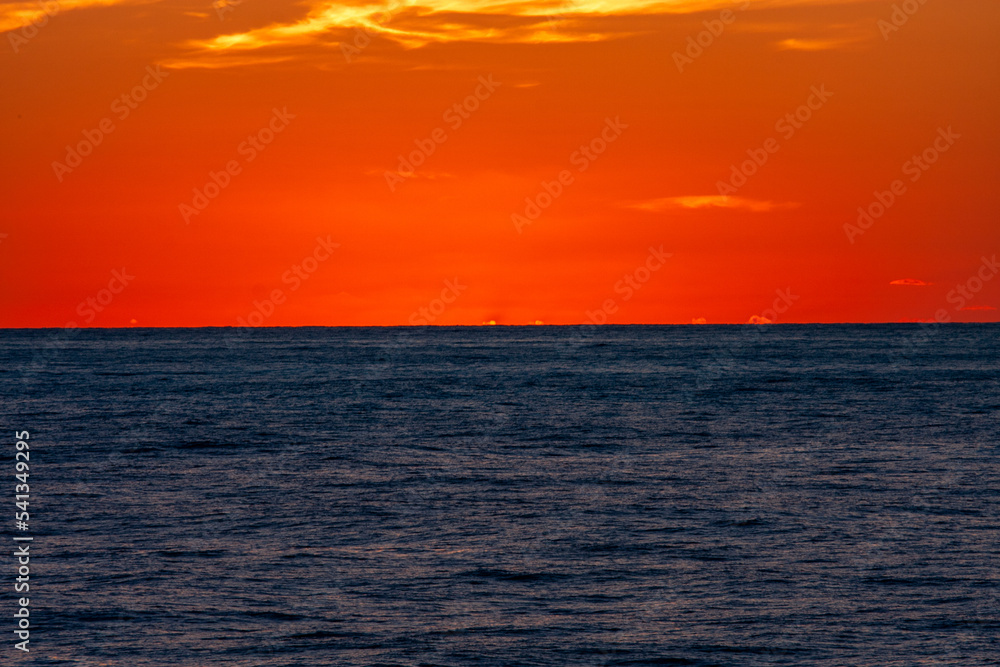 Obraz premium バミューダトライアングルの夕日