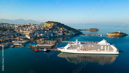 Canvastavla Kuşadası is a beach resort town on Turkey’s western Aegean coast.