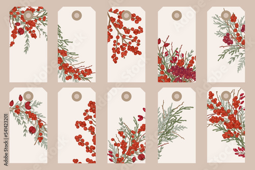 Set of ten gift tags.